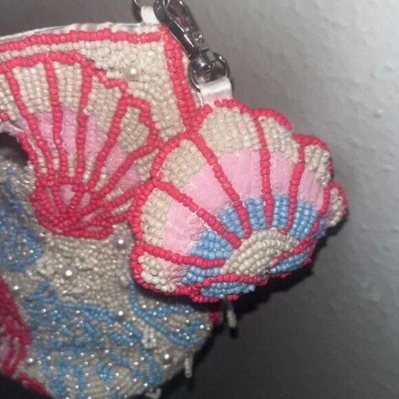 Handcrafted in India Seashell Beaded Crossbody Clutch Bag Shell Charm - Picture 3 of 6